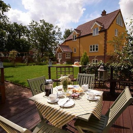 Sunset House Bed And Breakfast East Harling Екстериор снимка